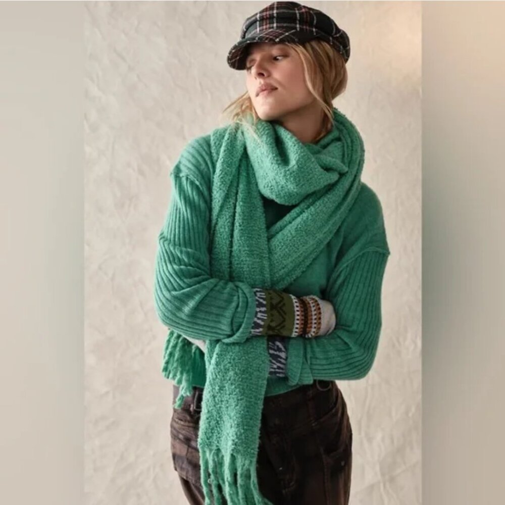 Free People Shetland Recycled Blend Fringe Scarf in Emerald